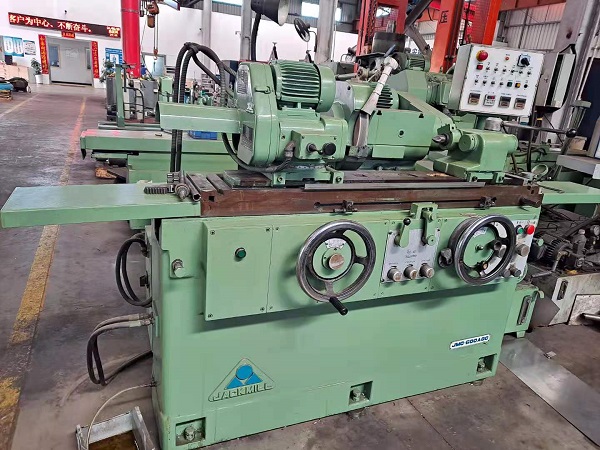 外圓磨床（?。?></div>
                    <!-- <div   id=